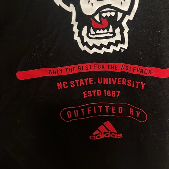NC State Wolfpack adidas Black Wolfhead Creator T-Shirt - Picture 5 of 5